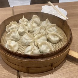 Steamed vegetarian dumplings Steamed vegetarian dumplings