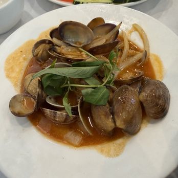 Oc A Chay - Garlic butter clams - Vietnamese Near Me - San Gabriel, California