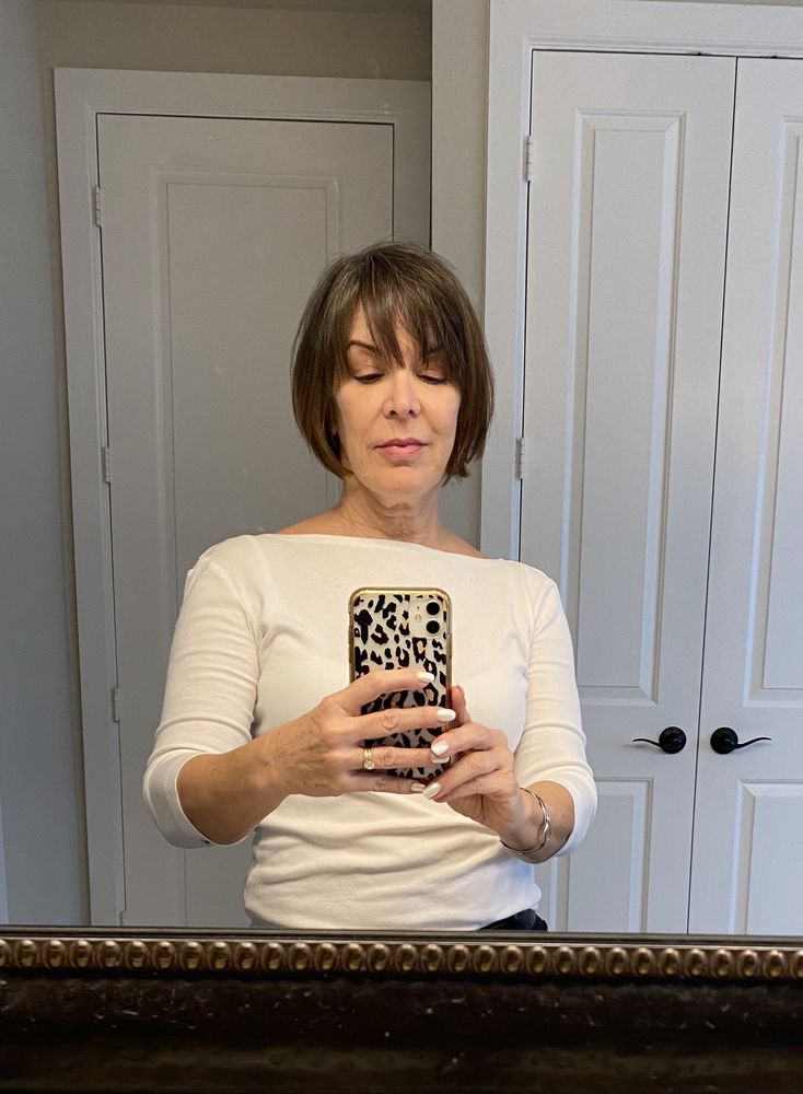 Golden Shears Salon And Day Spa Image