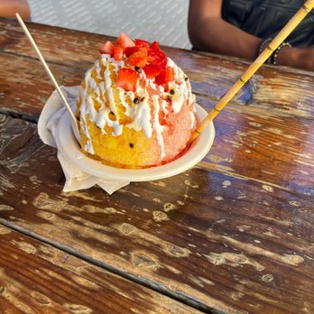 Snow Fresca - Strawberry and mango - Caterers Near Me Snow Fresca - Strawberry and mango - Caterers Near Me