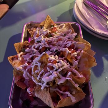JoJo's Shake Bar - Orlando - Brisket Nachos - Desserts Near Me - Orlando, Florida JoJo's Shake Bar - Orlando - Brisket Nachos - Desserts Near Me - Orlando, Florida