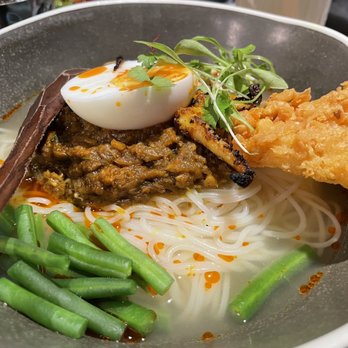 Lahpet Burmese Restaurant - Fish noodles - Rakhine Mohinga - Burmese Near Me - London, XGL Lahpet Burmese Restaurant - Fish noodles - Rakhine Mohinga - Burmese Near Me - London, XGL