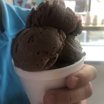 Deltona Ice Cream - Hard Chocolate Ice Cream small - Ice Cream & Frozen Yogurt Near Me - Deltona, Florida Deltona Ice Cream - Hard Chocolate Ice Cream small - Ice Cream & Frozen Yogurt Near Me - Deltona, Florida