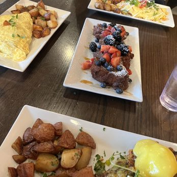 Café Luna - Coffee & Tea Near Me - Cambridge, Massachusetts Café Luna - Coffee & Tea Near Me - Cambridge, Massachusetts