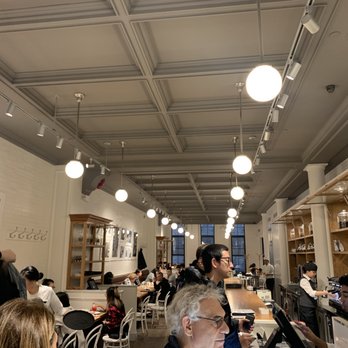 HARBS SoHo - Bakeries Near Me - New York, New York