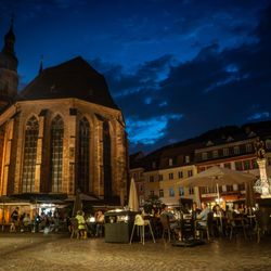 Papi - The platz where the dining al fresco happens.