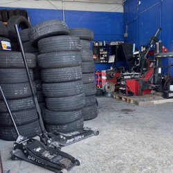 Carcamo's Tires
