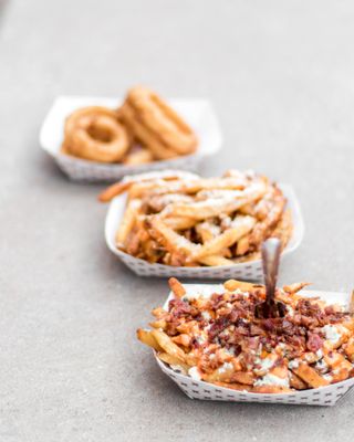 SMITTY’S GARAGE BURGERS AND BEER - Updated December 2025 - 177 Photos ...