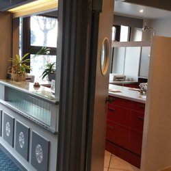 Hôtel de la Gare - Front Desk at Hôtel de la Gare