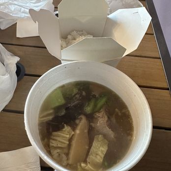 Kauai Family Restaurant - Oxtail soup - Hawaiian Near Me - Seattle, Washington Kauai Family Restaurant - Oxtail soup - Hawaiian Near Me - Seattle, Washington