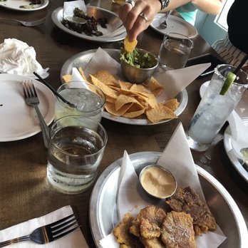 Delwood - Gastropubs Near Me - Cincinnati, Ohio Delwood - Gastropubs Near Me - Cincinnati, Ohio