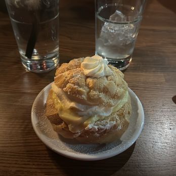 Big Sammys Restaurant And Bar - Zeppole - Bars Near Me - Plainfield, Illinois