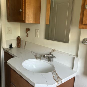 LA Kitchen Cabinets - Bathroom - Cabinetry Near Me - Van Nuys, California