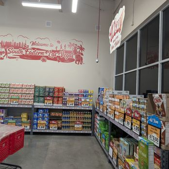 Grocery Outlet - When you first walk in the store they have some really good bargains up front so don't miss out! - Grocery Near Me - Las Vegas, Nevada Grocery Outlet - When you first walk in the store they have some really good bargains up front so don't miss out! - Grocery Near Me - Las Vegas, Nevada