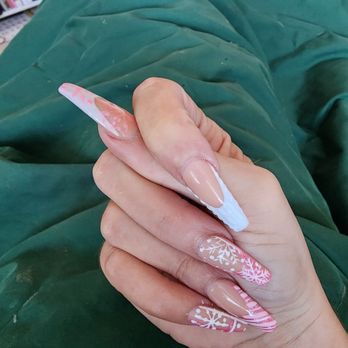 City Nails and Spa - Pink Holiday nails by James - Nail Salons Near Me - Irvine, California City Nails and Spa - Pink Holiday nails by James - Nail Salons Near Me - Irvine, California