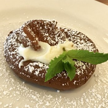 Hash Kitchen - Cannoli Donut - Breakfast & Brunch Near Me - Scottsdale, Arizona