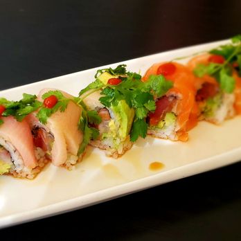 Yama Sushi Restaurant - Sushi Bars Near Me - Fallbrook, California