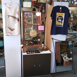 Retro Image Antiques