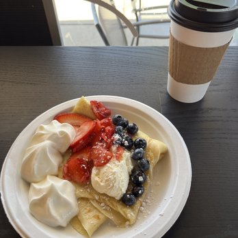 Yellow Cafe - The Mixed Berry - Coffee & Tea Near Me - Richland, Washington Yellow Cafe - The Mixed Berry - Coffee & Tea Near Me - Richland, Washington