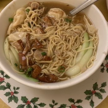Jim's Chinese Restaurant - Duck Wonton Soup: AMAZING - Chinese Near Me - Seaside, California Jim's Chinese Restaurant - Duck Wonton Soup: AMAZING - Chinese Near Me - Seaside, California