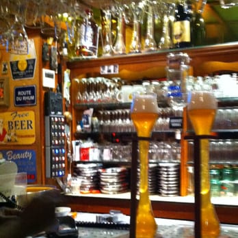 Le Corbeau - ¡Menudas cervezas! - Bars Near Me - Brussels, BRU Le Corbeau - ¡Menudas cervezas! - Bars Near Me - Brussels, BRU