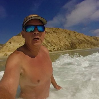 Black's Beach - Beaches Near Me - San Diego, California