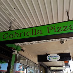 Gabriella Pizza - Signage