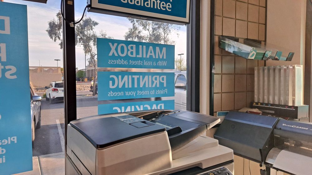 THE UPS STORE 20 Photos & 44 Reviews 450 Silverado Ranch Blvd, Las Vegas, Nevada Shipping