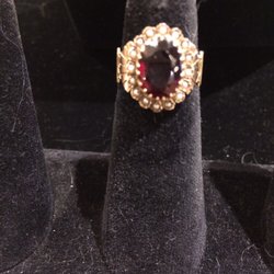 Nouveau Antique Jewelry - Victorian garnet with seed pearls circa 1870