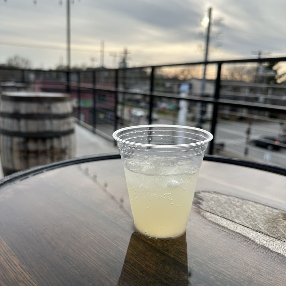 2 Fisted Willies - Bars Near Me - Lexington, Kentucky 2 Fisted Willies - Bars Near Me - Lexington, Kentucky