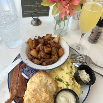 Water Oak Cafe & Bakery - Breakfast & Brunch Near Me - Webster, Texas Water Oak Cafe & Bakery - Breakfast & Brunch Near Me - Webster, Texas