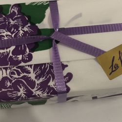 La Violeta - Pretty packaging