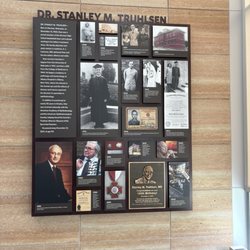Truhlsen Eye Institute - About Dr. Truhlsen
