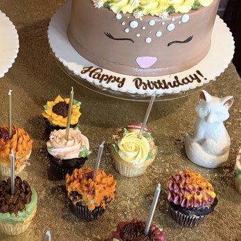 Oakmont Bakery - Bakeries Near Me - Oakmont, Pennsylvania