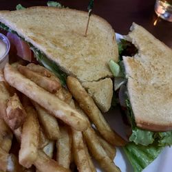 Northside Bar & Grill - BLT