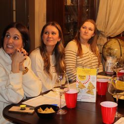 Premier Wine Academy - Schedule a fun wine class with your friends!
