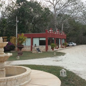 Hacienda Kaan AC - Concierge and check-in is located here to the right of the fountain. - Hotels Near Me - Valladolid, YUC