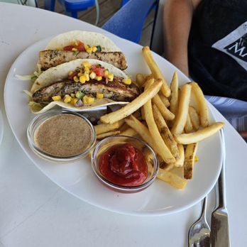 Libbey's Coastal Kitchen and Cocktails - Mahi-mahi tacos - New American Near Me - Stevensville, Maryland Libbey's Coastal Kitchen and Cocktails - Mahi-mahi tacos - New American Near Me - Stevensville, Maryland