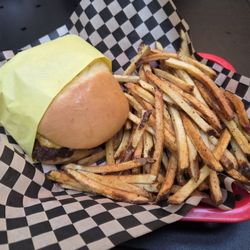 Big Dawg Basket - I had the double cheese burger with grilled onions and fries. One of the best smash burgers I have had. I am in a food coma.