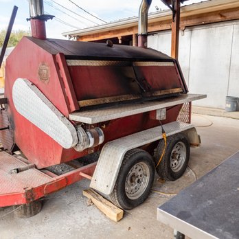 Phil's BBQ - a bbq on a trailer - Barbeque Near Me - Eufaula, Alabama Phil's BBQ - a bbq on a trailer - Barbeque Near Me - Eufaula, Alabama