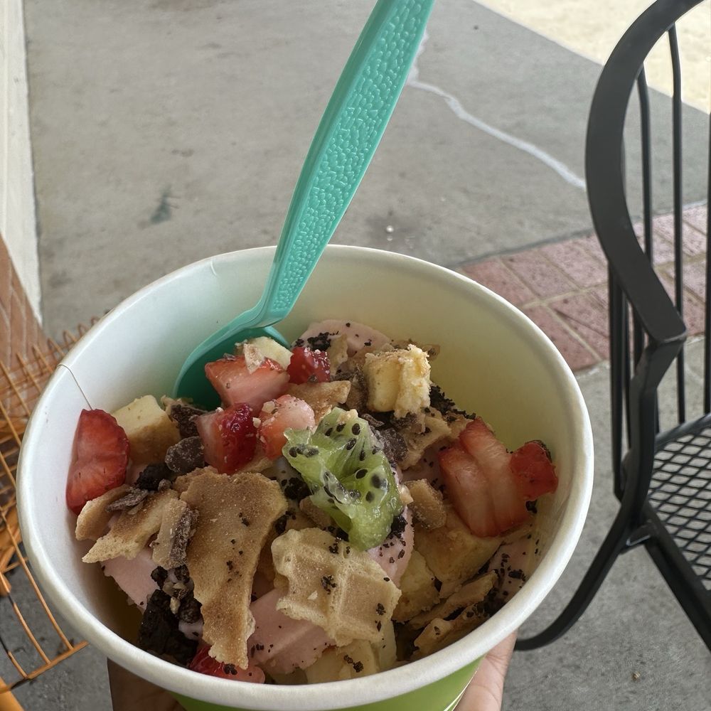 Yogli Mogli - Ice Cream & Frozen Yogurt Near Me - Atlanta, Georgia Yogli Mogli - Ice Cream & Frozen Yogurt Near Me - Atlanta, Georgia