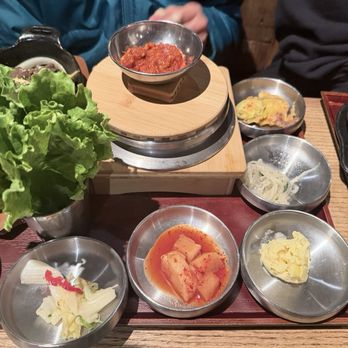 Gwangjang Market - Beef but blocked by lettuce - Barbeque Near Me - Toronto, Ontario