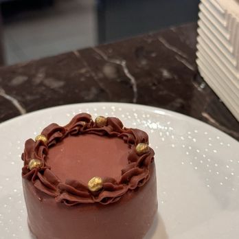 Alo Restaurant - Anniversary chocolate cake - Bars Near Me - Toronto, Ontario