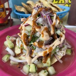El Cauque - Tostadas de mariscos muuuy ricooooo!!! Los camerones se derritan en tu boca!!!