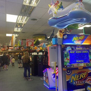 Fun World Arcade - Arcades Near Me - Lake George, New York Fun World Arcade - Arcades Near Me - Lake George, New York