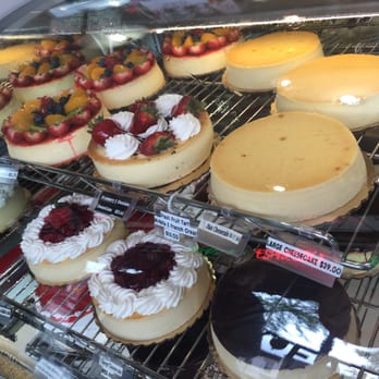 Russo Bakery - Bakeries Near Me - Glendale, New York