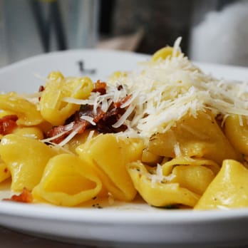 Bistro L - Breakfast & Brunch Near Me - Prague, Puerto Rico Bistro L - Breakfast & Brunch Near Me - Prague, Puerto Rico