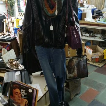Cawman's Mall Antiques & Things - Antiques Near Me - Salem, New Jersey
