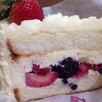 Bread Basket Cake Company - Looked delicious but kind of dry - Delis Near Me - Camarillo, California Bread Basket Cake Company - Looked delicious but kind of dry - Delis Near Me - Camarillo, California