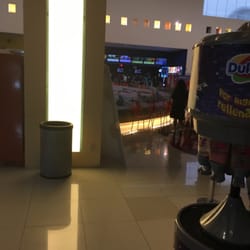 Cinepolis - La fila para los boletos estuvo igual